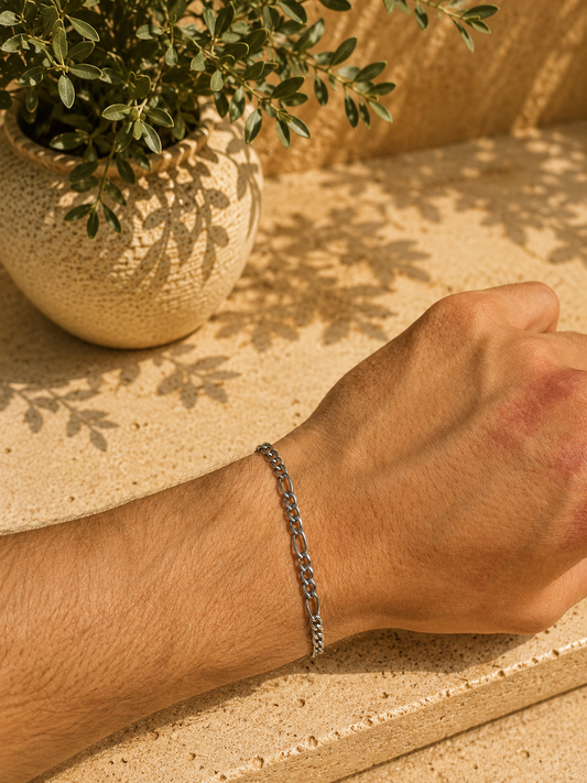 Vintage Sterling Silver Figaro Link Bracelet | 8 Inch | 3g | Classic Unisex Jewellery