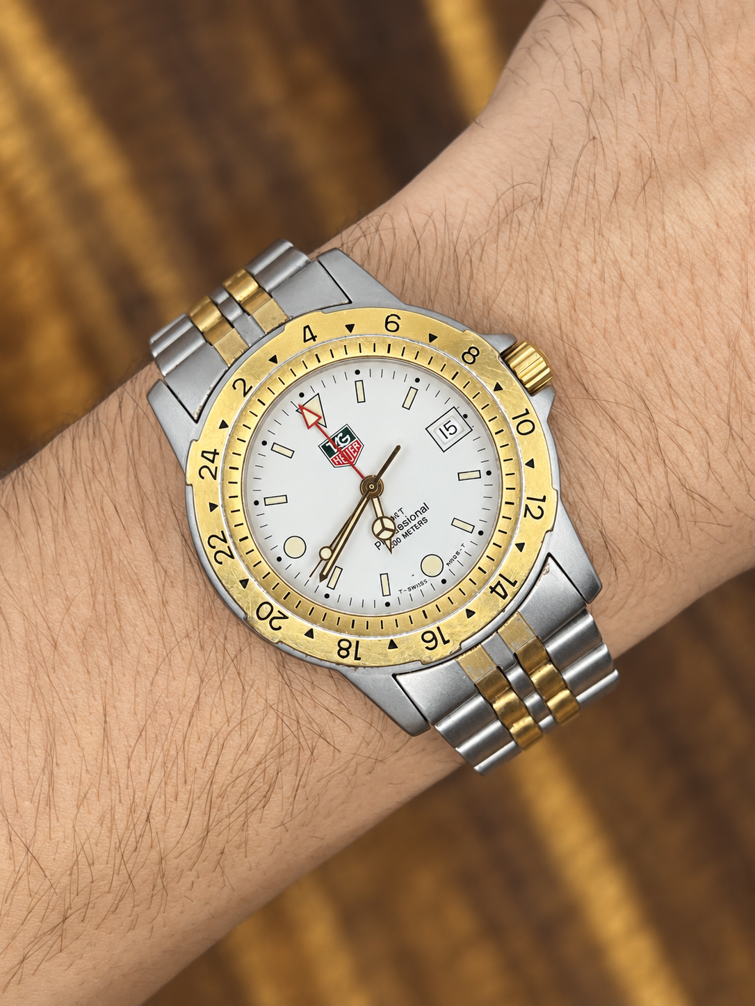 Vintage TAG Heuer Professional 200M GMT Two-Tone Quartz Watch – White Dial