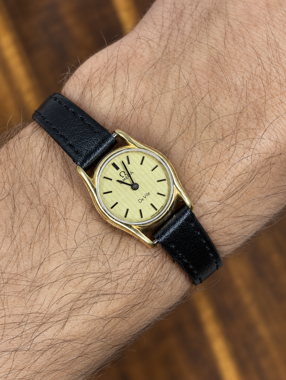 Vintage Omega De Ville Quartz Cal. 1387 Ladies Watch | Gold Dial Black Leather