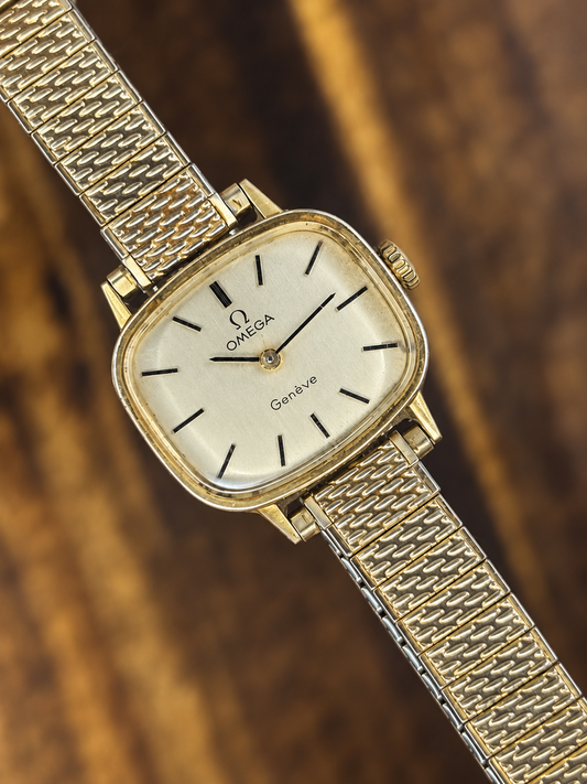 Vintage Omega Genève Ladies Watch | Gold Tone Cushion Case Bracelet Boxed