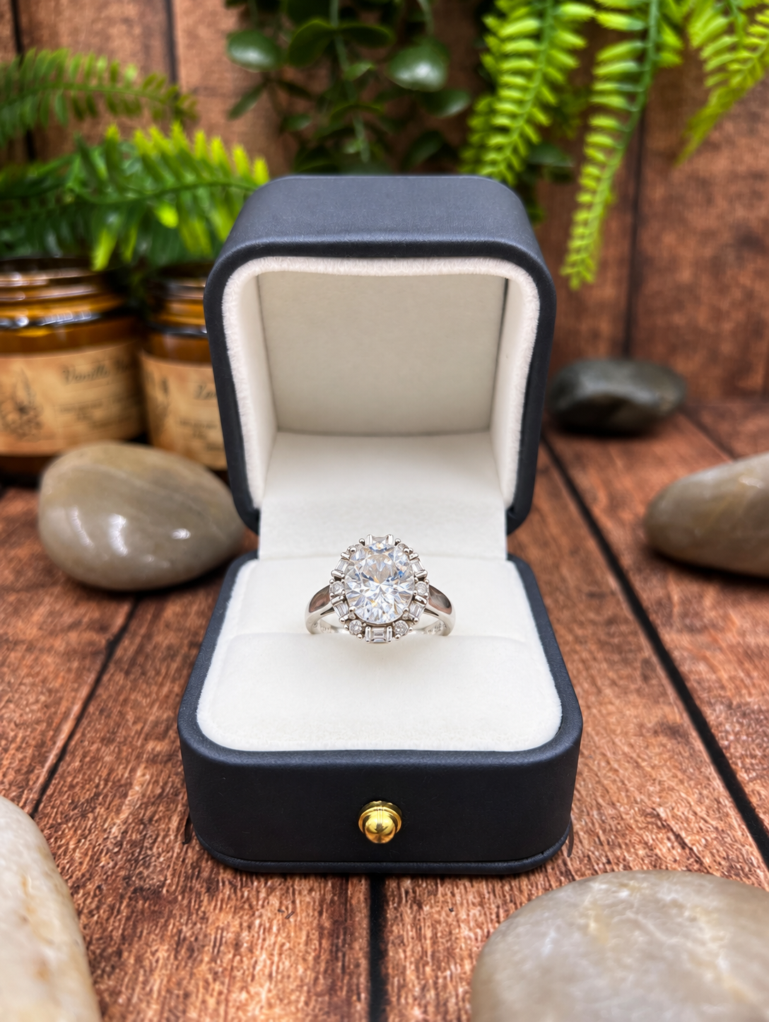 925 Sterling Silver Oval Clear Stone Halo Ring – Statement Ring
