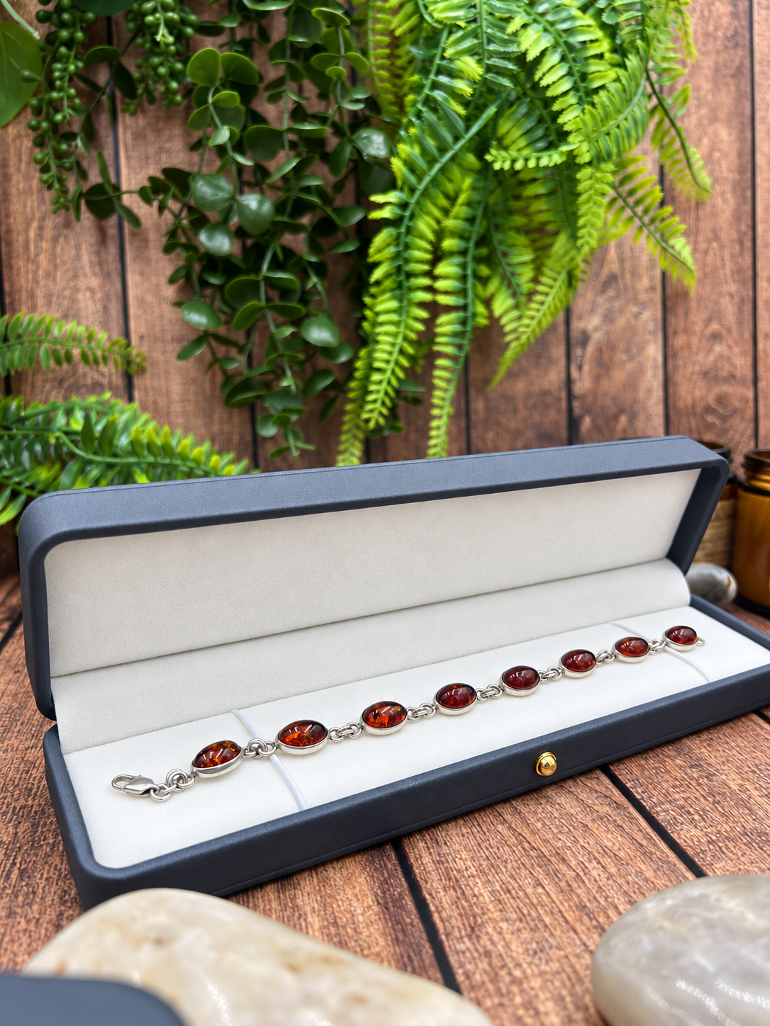 925 Sterling Silver Oval Amber Link Bracelet