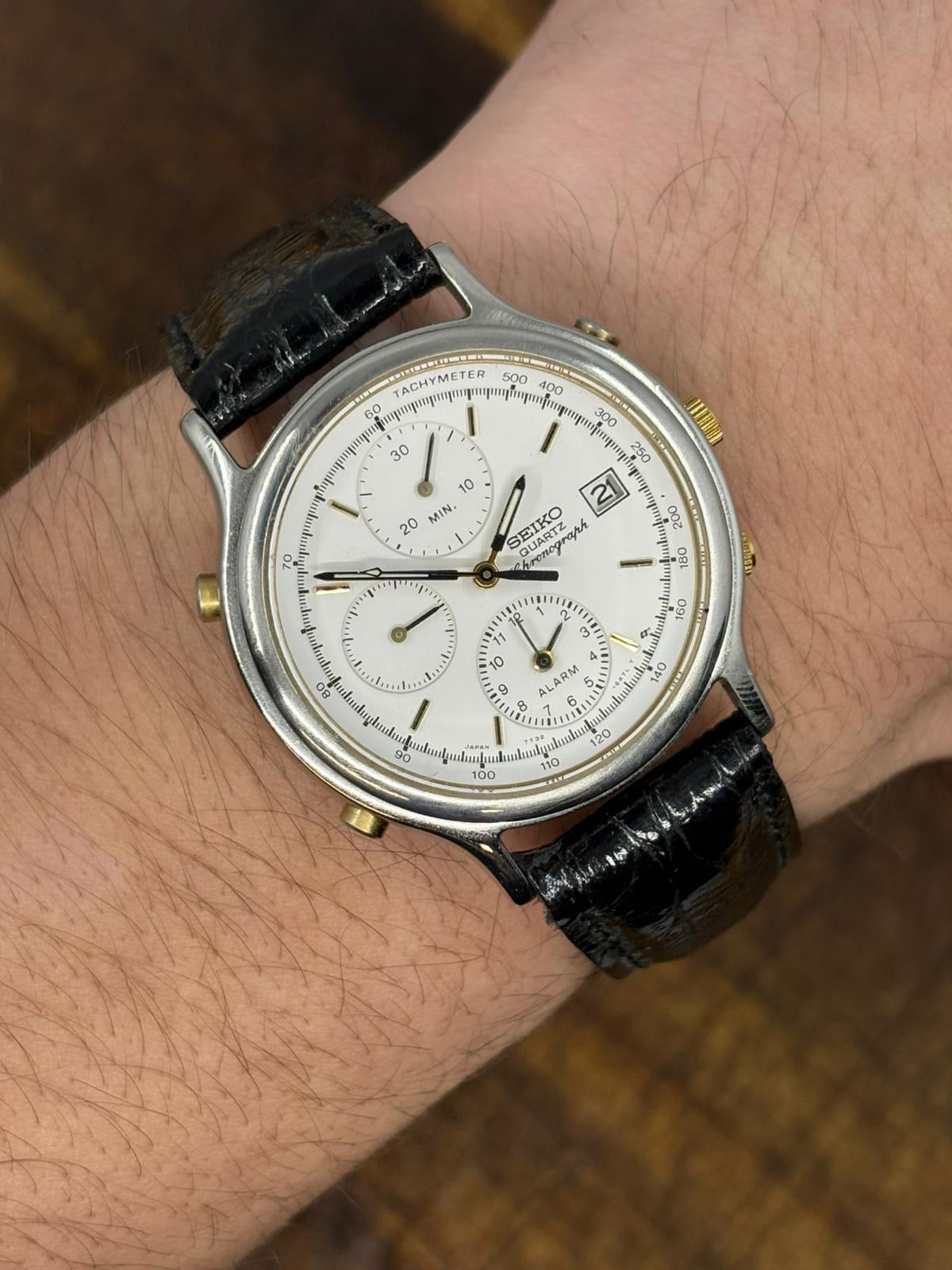 Seiko Quartz Chronograph Alarm – White Dial