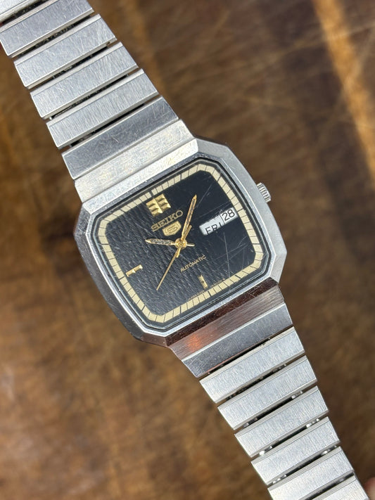 Seiko 5 Vintage Rectangular Automatic Watch Black Dial Retro Stainless Steel Japan