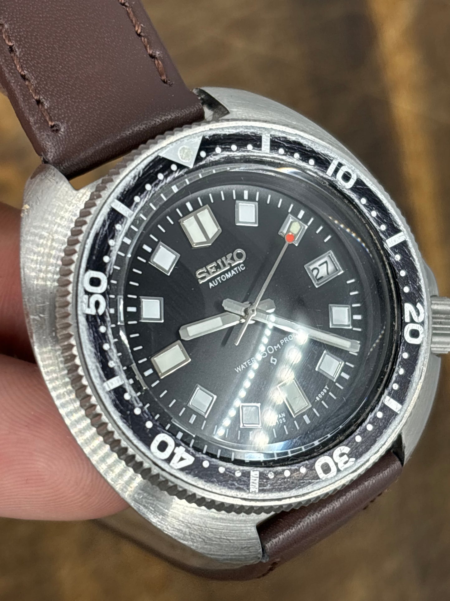 Seiko “Captain Willard” 6105-8110 Divers Automatic Wristwatch Black Dial With Date Function