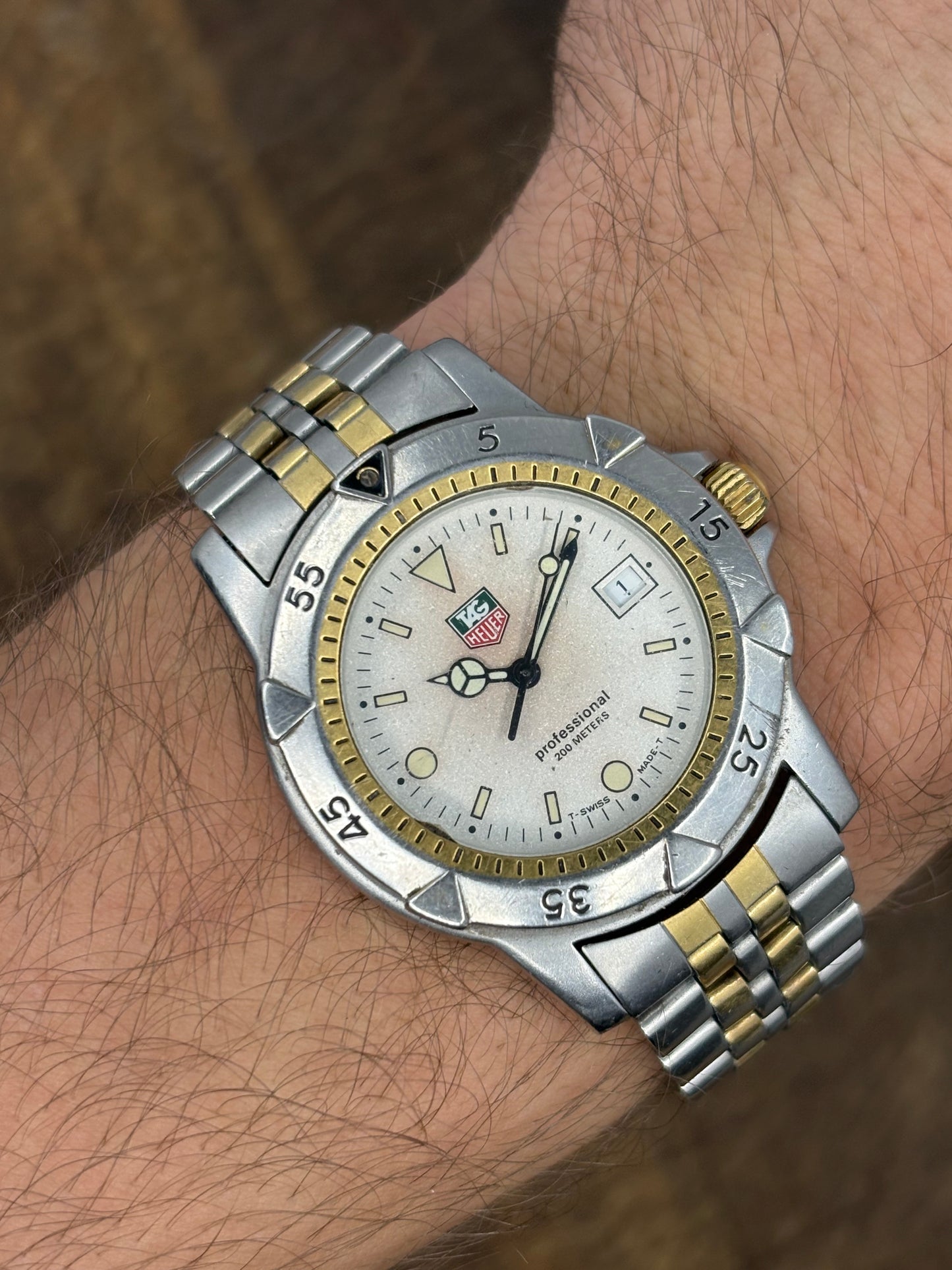 TAG Heuer 2000 Professional Quartz – Two-Tone – Vintage