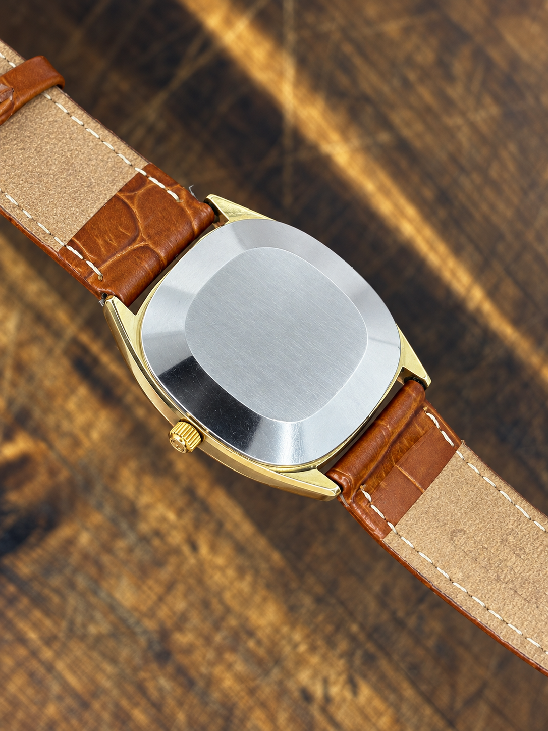 Vintage Omega De Ville Quartz Watch – Gold-Tone Cushion Case – Champagne Dial – Brown Leather Strap
