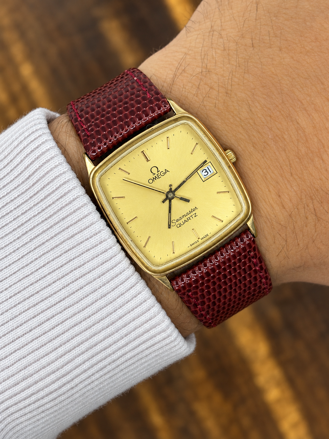Vintage Omega Seamaster Quartz – Gold Square Dial – Date Display – Burgundy Leather Strap
