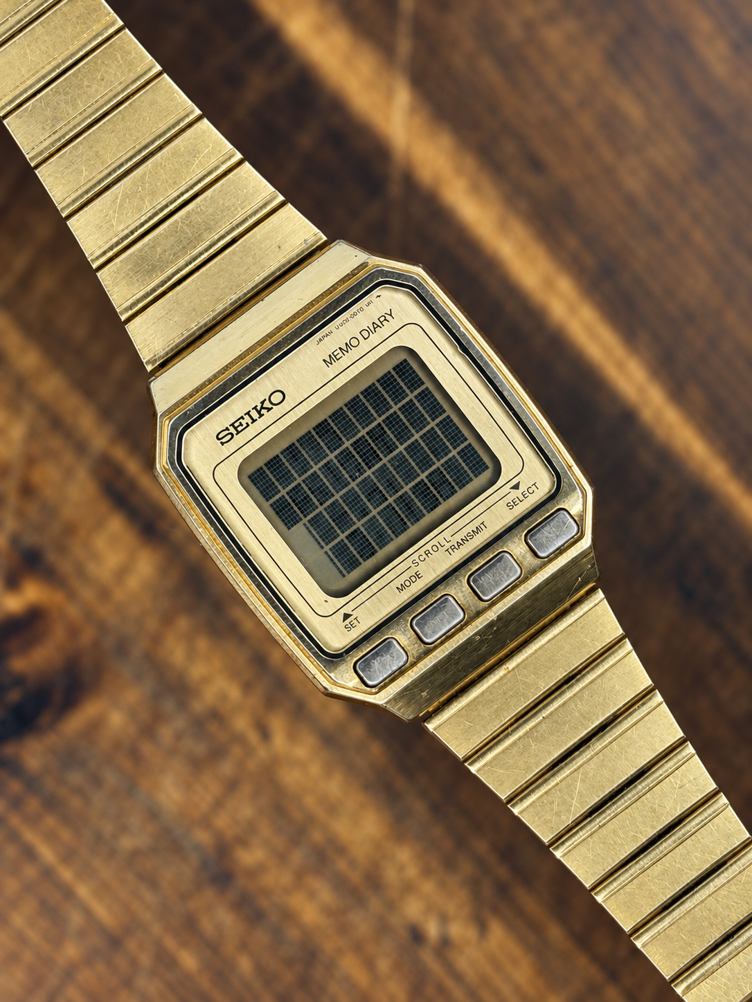 Vintage Seiko Memo Diary Digital watch with gold-tone case, integrated bracelet and retro LCD