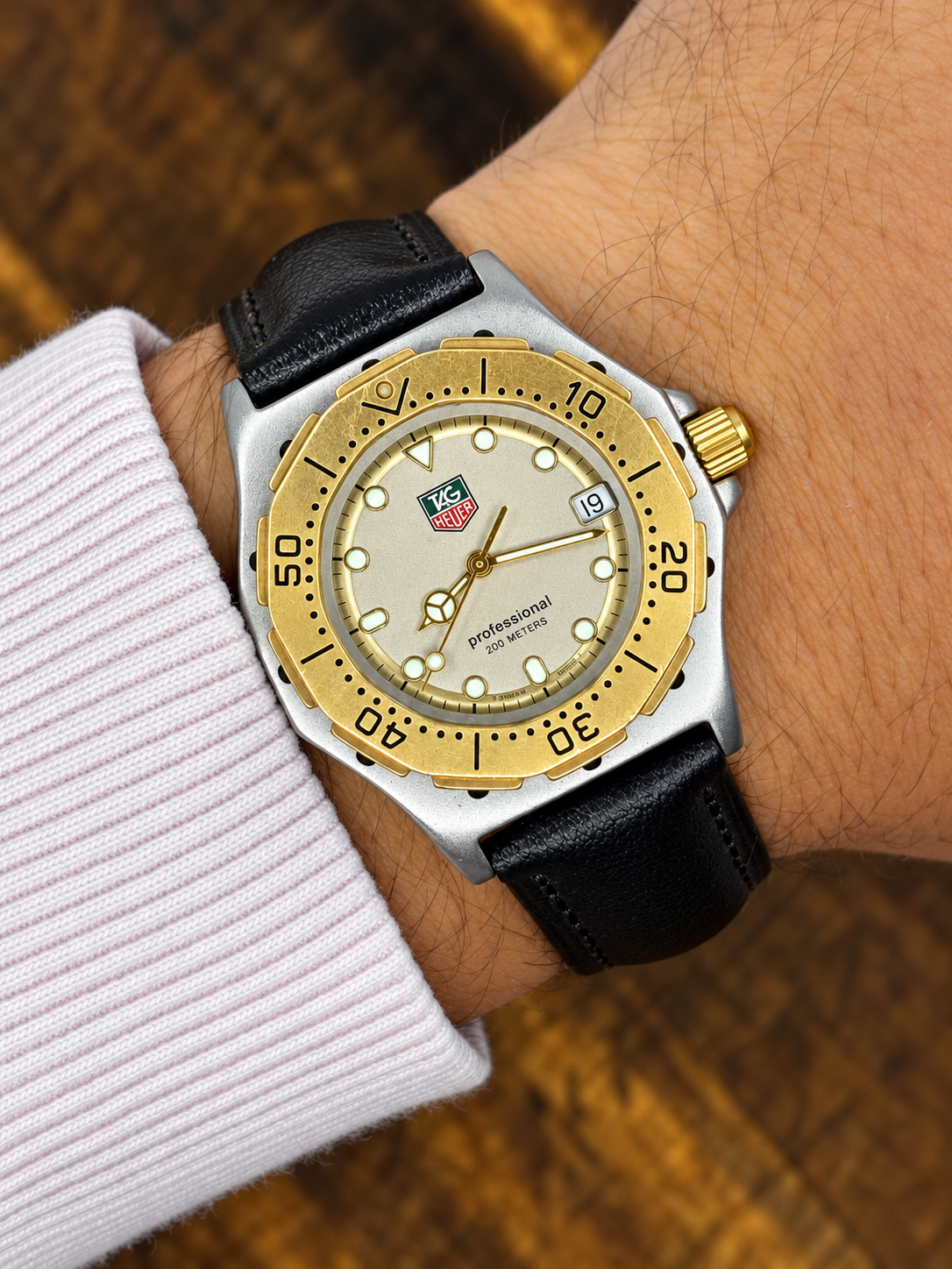 Vintage TAG Heuer Professional 200 Metres – Two-Tone Gold & Silver – Champagne Dial – Black Leather Strap